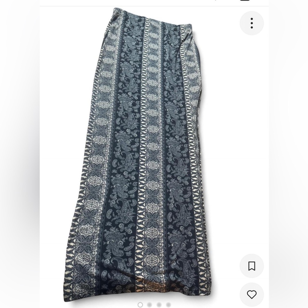 Windsor Black and Cream Paisley Skirt